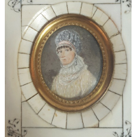 Portret dame in ivoren lijstje (voor 1947)